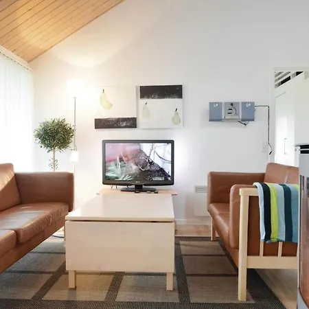 Beautiful Home In Brovst With Sauna